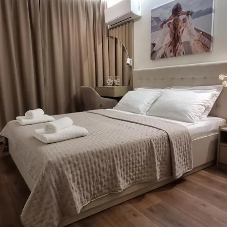 Kate's Place Burgas