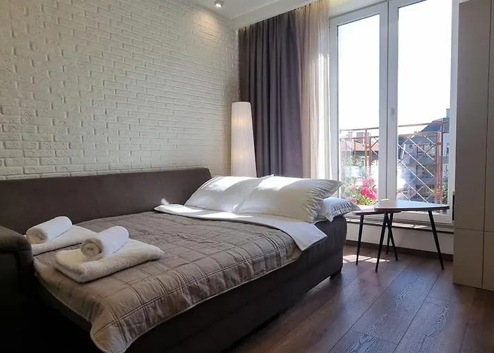 Апартамент Kate's Place